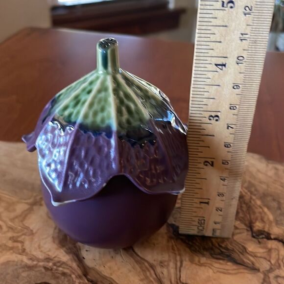 Vintage Eggplant Shaped Lidded Trinket Dish - Picture 8 of 8